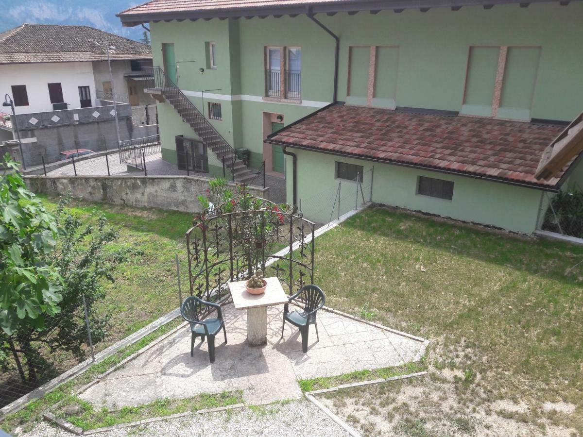B&B Anna Rovere della Luna Екстер'єр фото